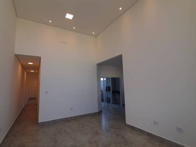 #48 - Casa para Venda em Sorocaba - SP - 2