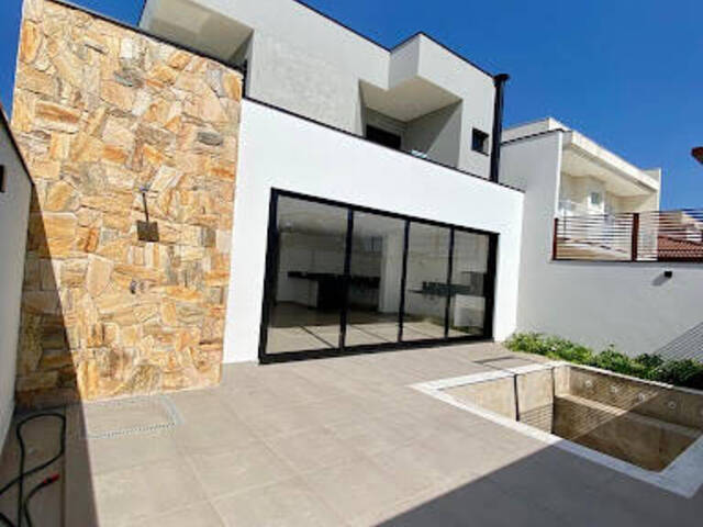 #64 - Casa para Venda em Sorocaba - SP - 1